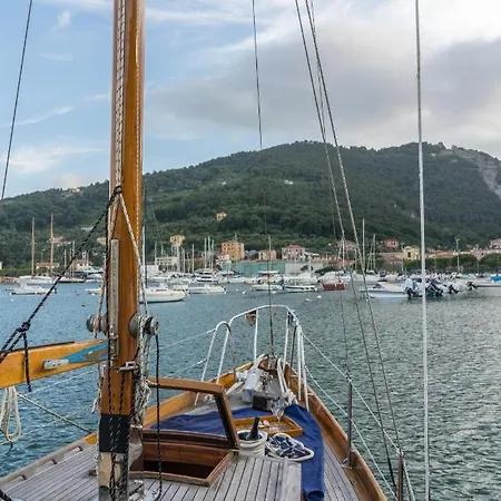 Vela D'epoca Parvati By Portido