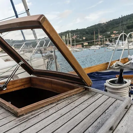 Vela D'epoca Parvati By Portido