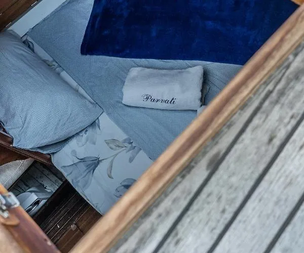 Hotel en barco Vela D'epoca Parvati By Portido