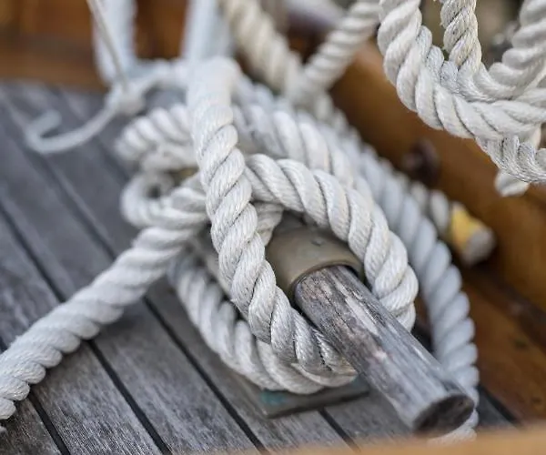 Vela D'epoca Parvati By Portido Hotel en barco