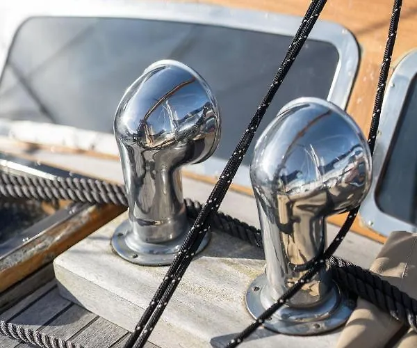 Vela D'epoca Parvati By Portido * Porto Venere